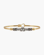 Load image into Gallery viewer, CLADDAGH BANGLE BRACELET