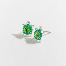 Load image into Gallery viewer, Silver & Green Turtle Ear Sense Earrings