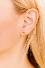 Load image into Gallery viewer, Screwback Stud Earrings - Pencil