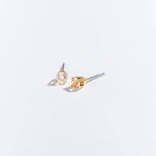 Load image into Gallery viewer, Solitaire Round Cut Birth Stone Ear Sense Stud Earrings