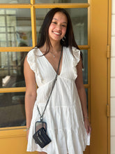 Load image into Gallery viewer, Clip & Go Crossbody Phone Accessory with Metal Chain