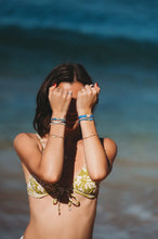 Load image into Gallery viewer, Resist