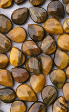 Load image into Gallery viewer, Tiger Eye Soul-Full of Light Necklace Empowerment - SFOL24