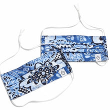 Load image into Gallery viewer, Vera Bradley Pleated Mask with Adjustable Elastic