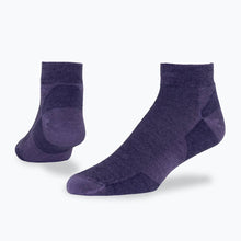 Load image into Gallery viewer, Organic Wool Urban Hiker Ankle Socks