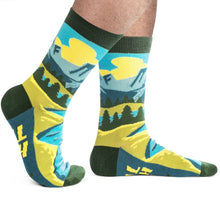 Load image into Gallery viewer, I'd Hike That Socks
