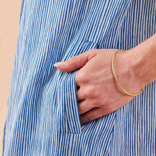 Load image into Gallery viewer, SURI NAVY Shirt Dress