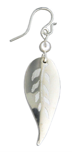 Decorative Calla Lily Leaf Earring