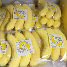 Load image into Gallery viewer, 3-Piece Realistic Slow Rebounding PU Banana Squeeze Toy