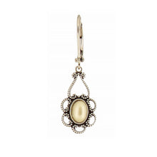 Load image into Gallery viewer, Oval Lace Flower Earring