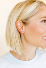 Load image into Gallery viewer, Screwback Stud Earrings - Tally - Silver