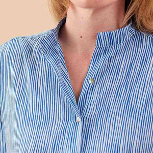 SURI NAVY Shirt Dress