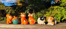 Load image into Gallery viewer, Squirrel &amp; Acorn Salt &amp; Pepper Set