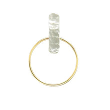 Load image into Gallery viewer, P56 Hammered Bar Dangling Circle Post Earring