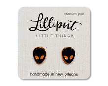Load image into Gallery viewer, Alien Earrings