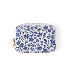 Load image into Gallery viewer, Floral Zip Wallet
