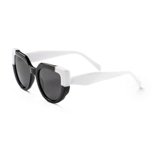Load image into Gallery viewer, Optimum Optical Sunglasses