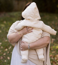 Load image into Gallery viewer, Organic Cotton Honeycomb Quilted Bunting
