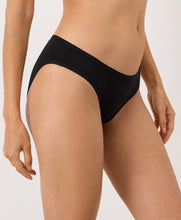Load image into Gallery viewer, Women's Everyday Classic Fit Bikini