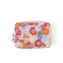 Load image into Gallery viewer, Floral Zip Wallet