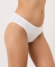 Load image into Gallery viewer, Women's Everyday Classic Fit Bikini