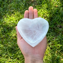 Load image into Gallery viewer, Selenite - Heart Trinket Holder