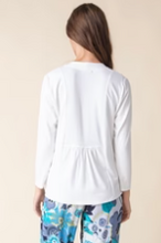 Load image into Gallery viewer, Core Travel Easy Jacket