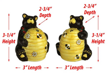 Load image into Gallery viewer, Salt and Pepper Shakers-Bear