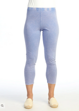 Load image into Gallery viewer, MINERAL WASHED COTTON SPANDEX CROP LEGGING