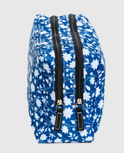 Load image into Gallery viewer, 2-Way Toiletry Bag Medium Accessory
