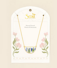 Load image into Gallery viewer, Pressed Flower Necklace
