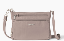 Load image into Gallery viewer, Securtex® Classic Anti-Theft Keepsake Crossbody
