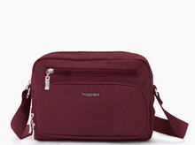 Load image into Gallery viewer, Modern All Time Crossbody