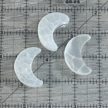 Load image into Gallery viewer, Selenite 1.5” Moon