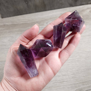 Amethyst Diamond Obelisk – Crystal Tower