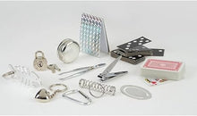 Load image into Gallery viewer, Robin Reed Christmas favors, Gold with Snowflakes Design, Set of 6 Handmade Party Favors, 12 inches