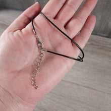 Load image into Gallery viewer, Waxed Cord Black 2 mm with Clasp for Pendants