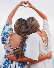 Load image into Gallery viewer, Sisters