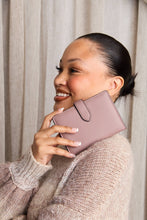 Load image into Gallery viewer, WL2612 Jane Snap Cover Bi-Fold Wallet