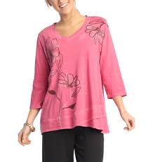 V Neck Tulip Hem Top fusa