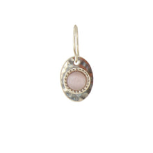 Load image into Gallery viewer, Hammered Oval Earring