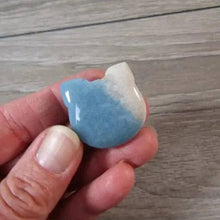 Load image into Gallery viewer, Gemstone Cat Face Figurines 1-Inch