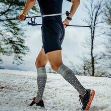 Load image into Gallery viewer, MERINO WOOL Graduated compression SOCKS