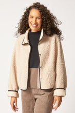 Load image into Gallery viewer, REVERSIBE FAUX SUEDE KIKI SHERPA JACKET