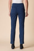 Load image into Gallery viewer, Stonewash Knit Straight Pant