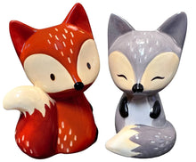 Load image into Gallery viewer, Sweetie Fox Salt &amp; Pepper Set