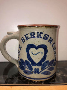 Berkshires Stoneware  14 Oz Mug